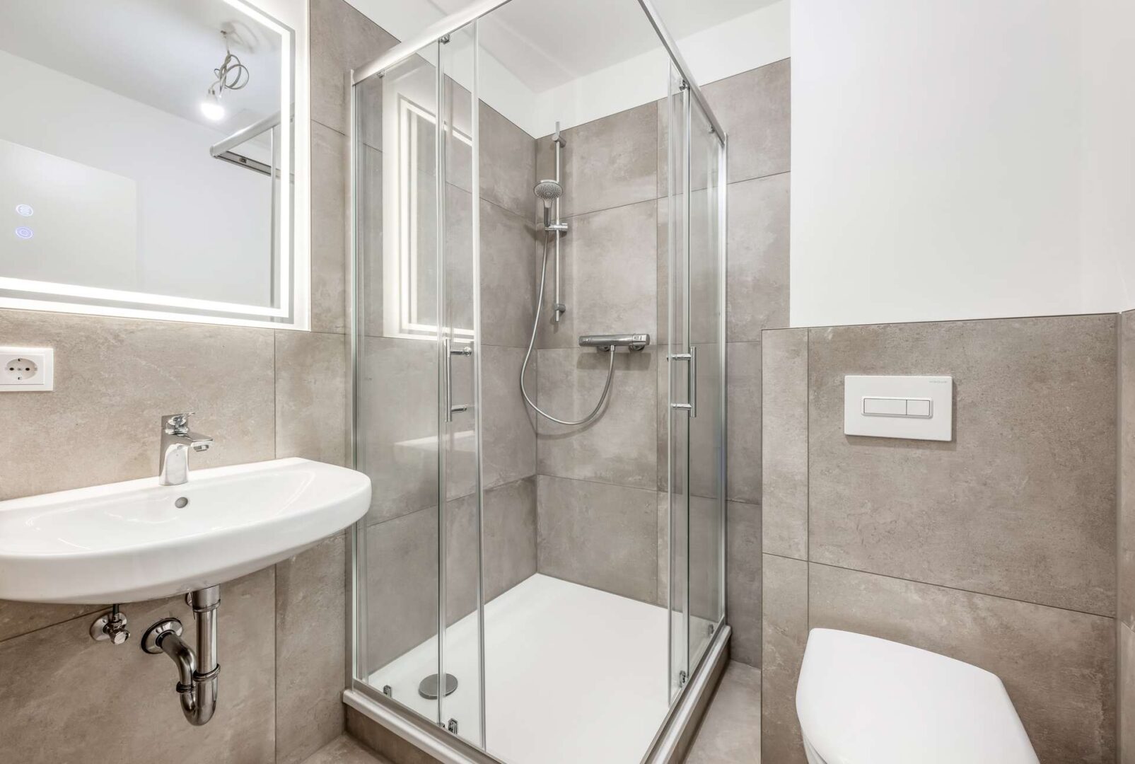 Duschbad Hochparterre