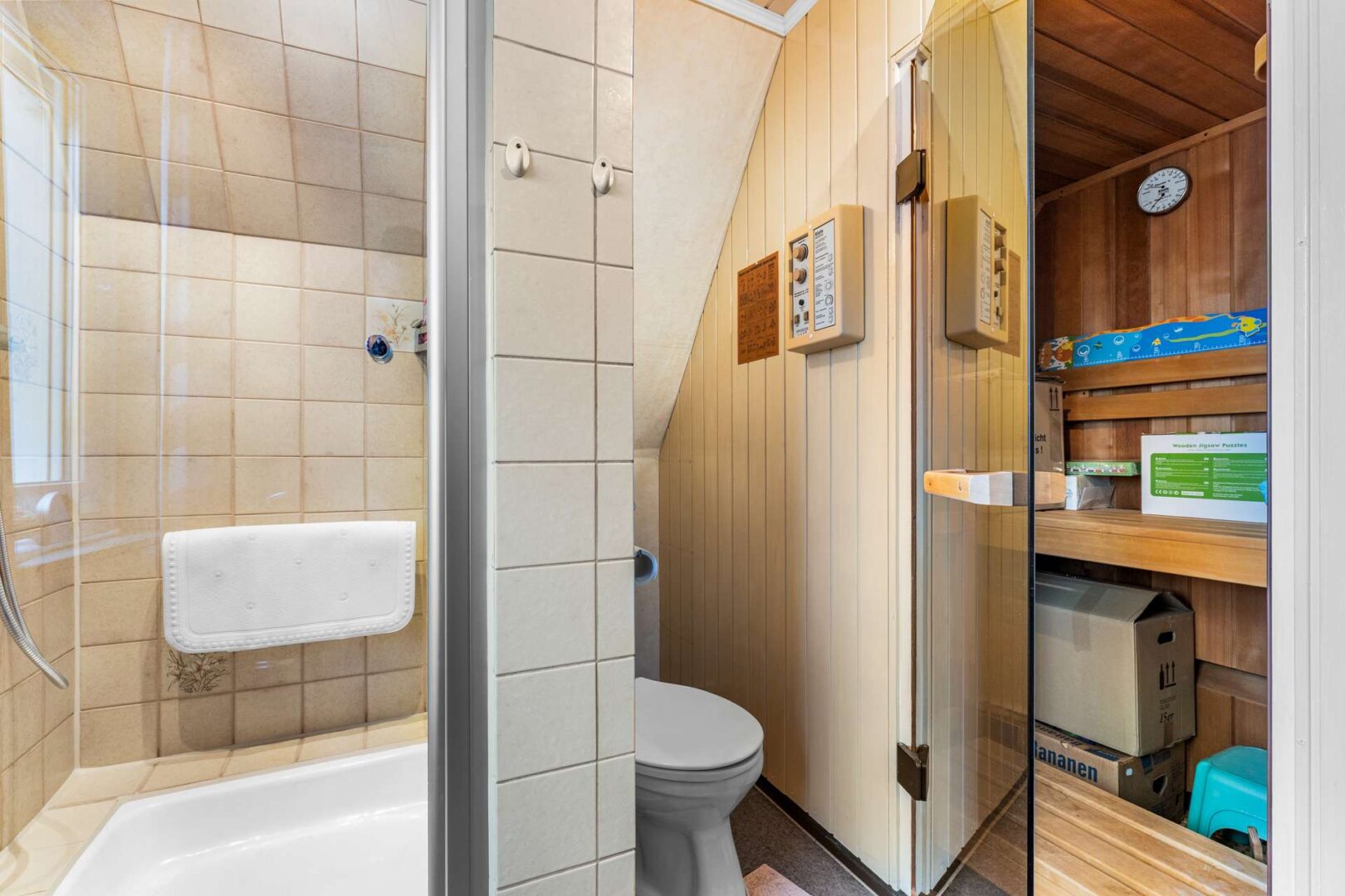 Bad mit Sauna Obergeschoss