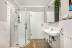 Badezimmer - Erdgeschoss