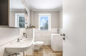 Badezimmer - Dachgeschoss