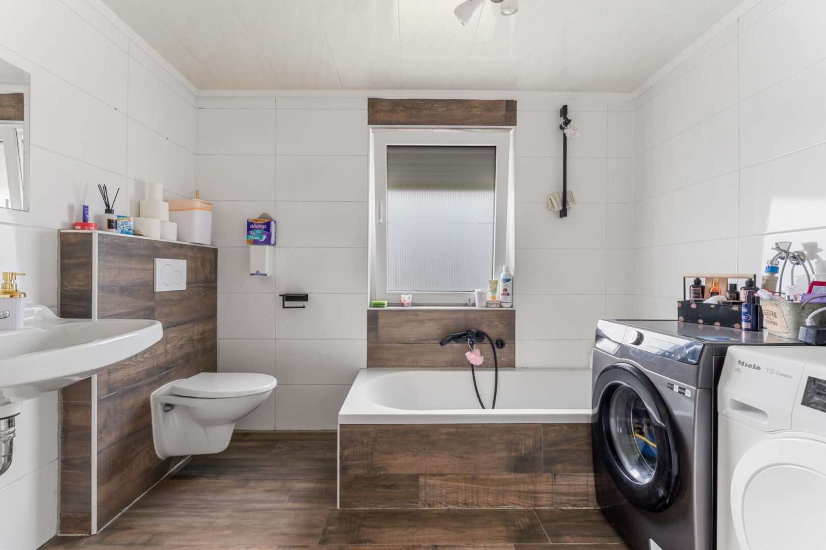 Badezimmer Erdgeschoss