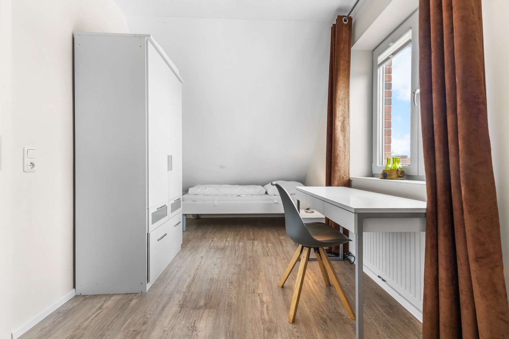Schlafzimmer 2 OG