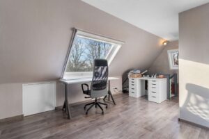 Arbeitszimmer