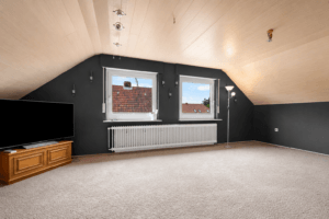 Schlafzimmer 1 OG