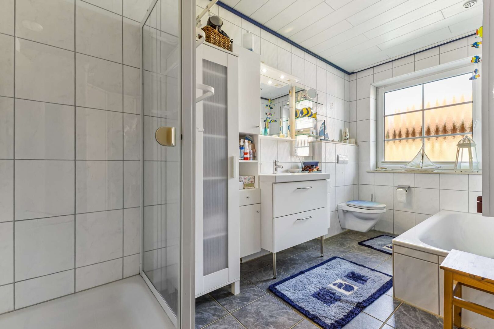 Badezimmer EG