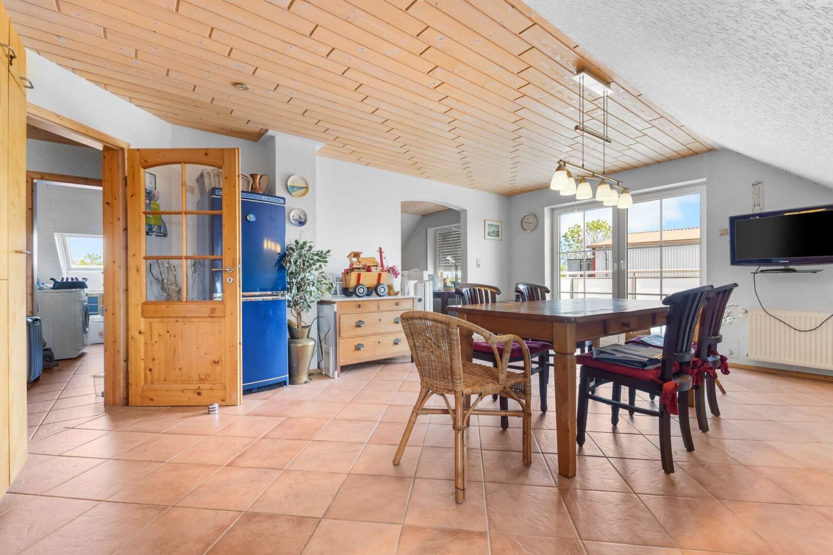 Küche-/Esszimmer OG