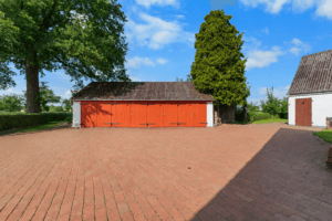 Garagen