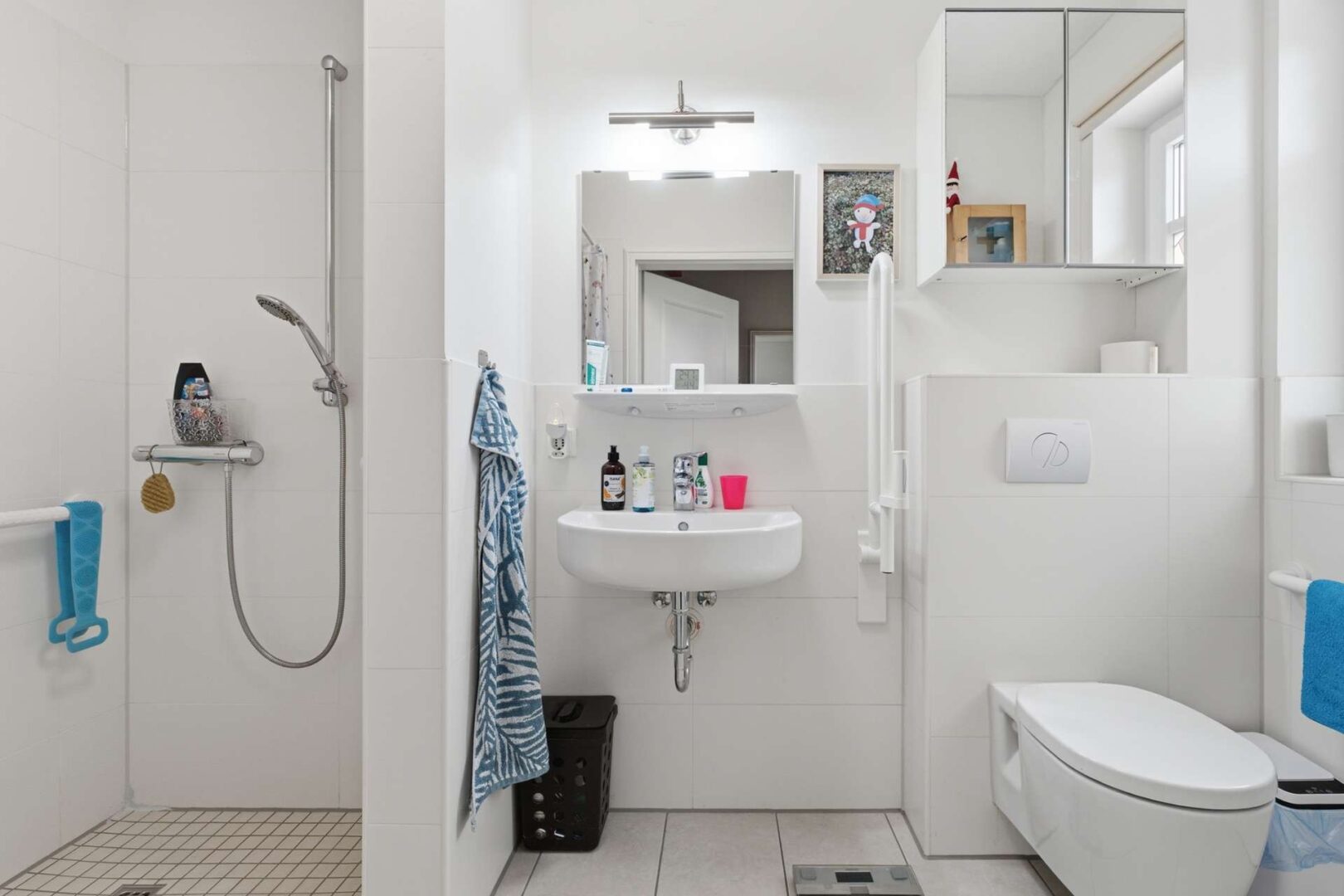 Badezimmer EG