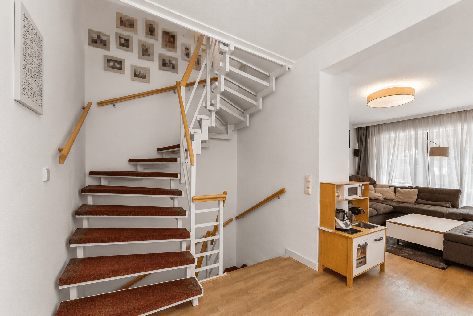 Wohnbereich mit Treppe