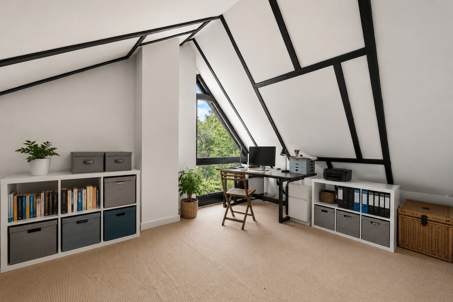 Arbeits-/Gästezimmer