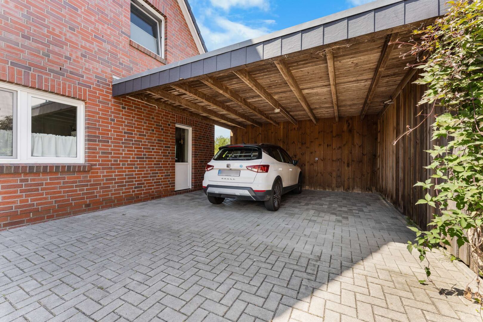 Carport