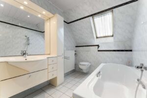 Badezimmer II
