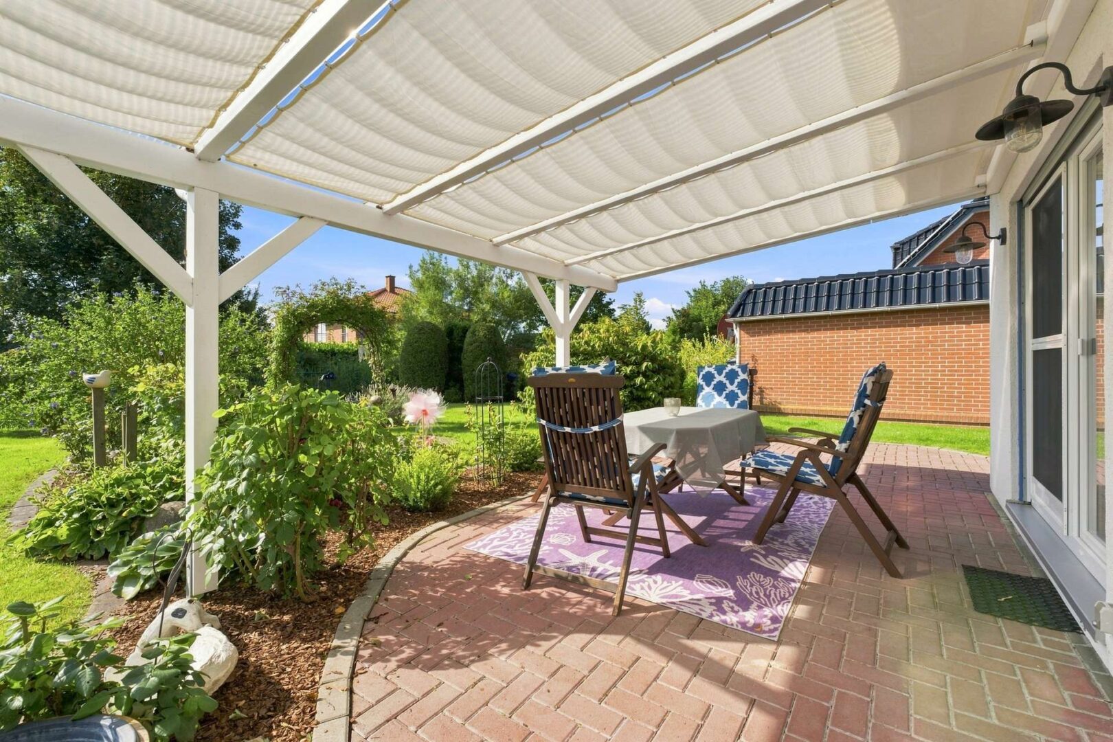 Überdachte Terrasse