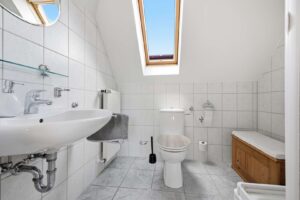 Badezimmer 2.OG