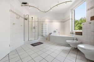 Badezimmer 1.OG