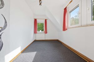 Ankleidezimmer OG