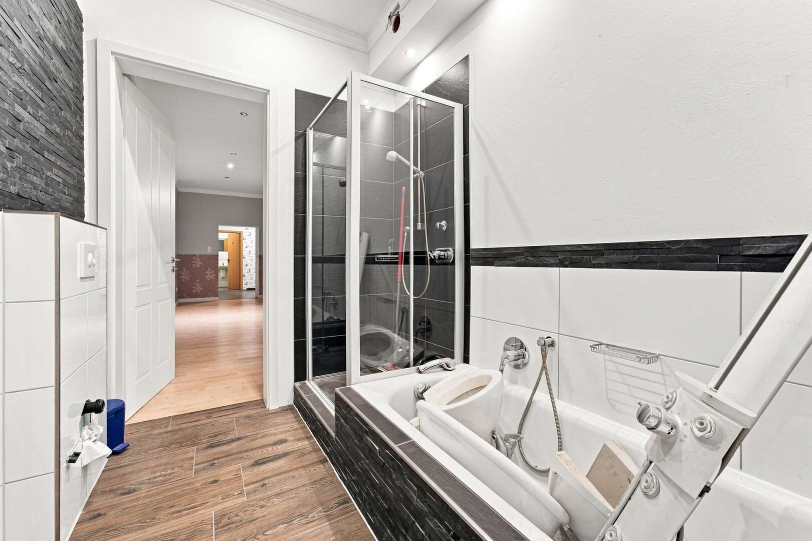 Badezimmer (Halle)