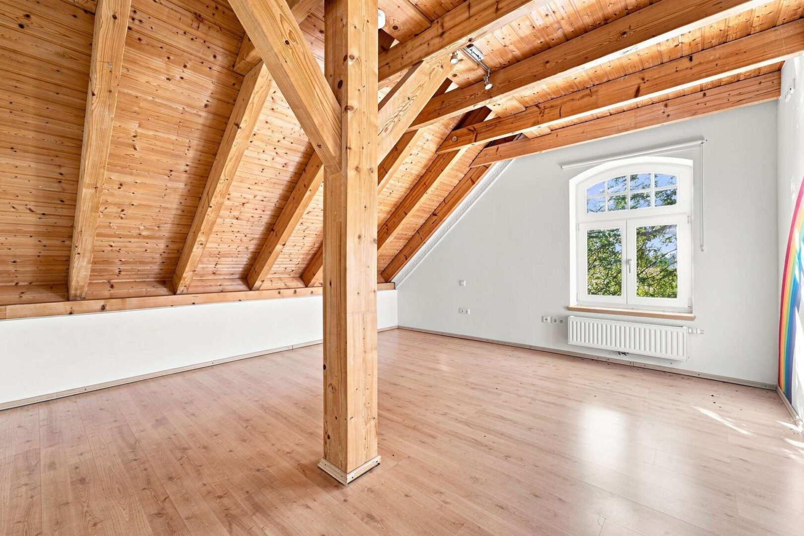 Schlafzimmer Dachgeschoss (Haus)