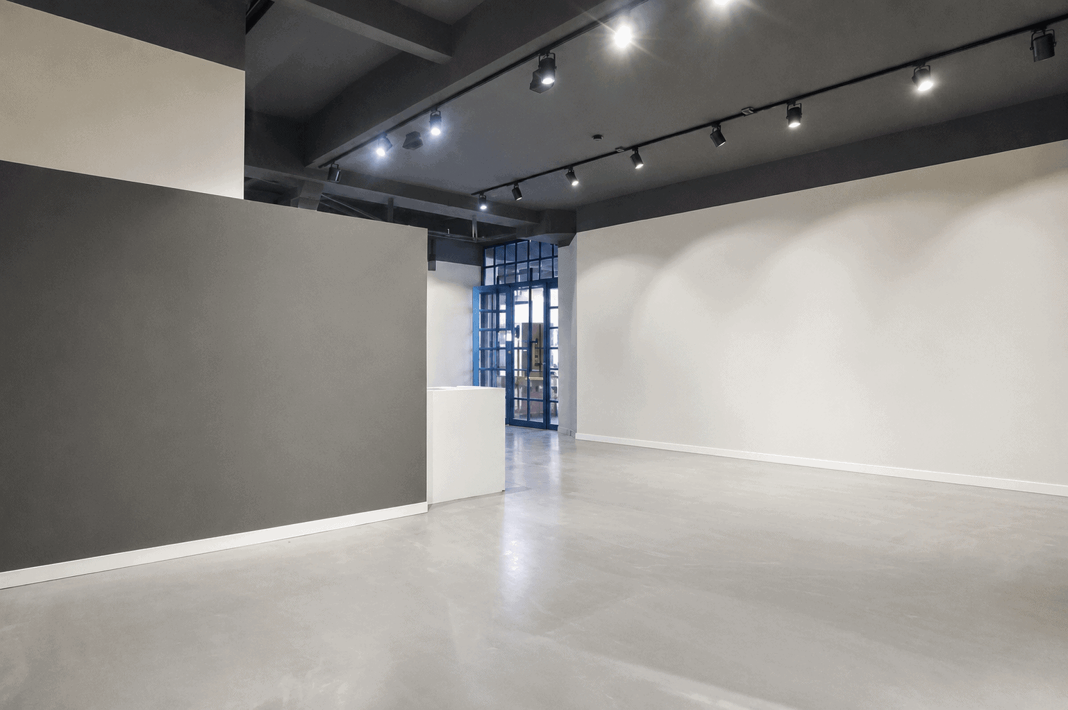Ausstellungsfläche EG