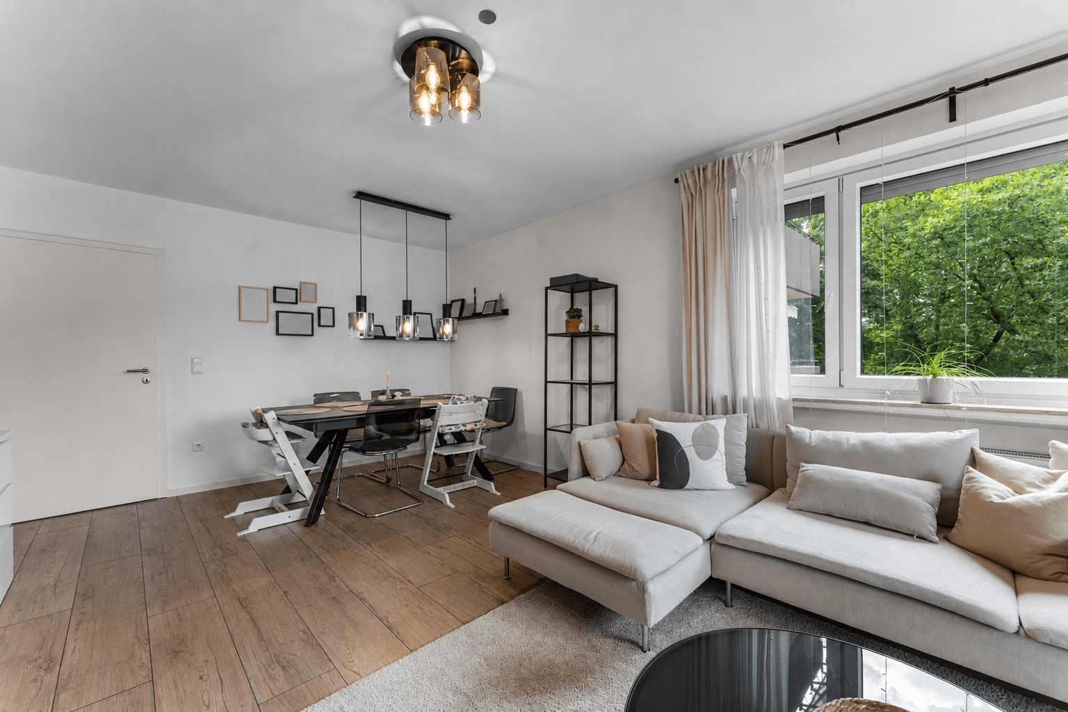 Wohnzimmer