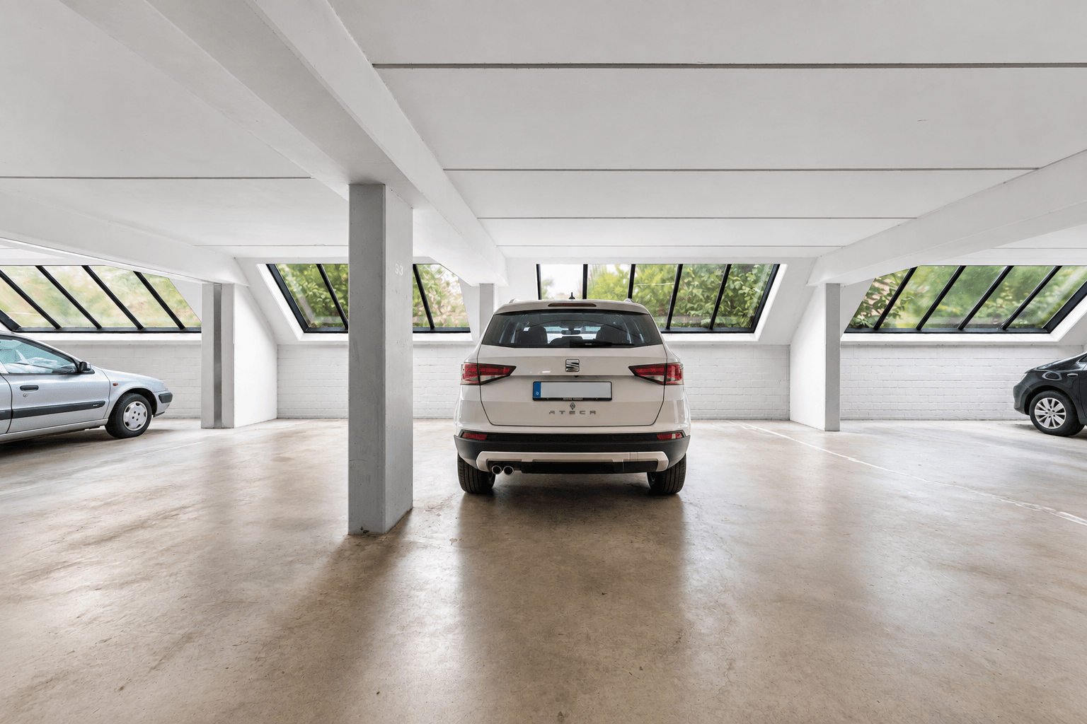 Tiefgaragenstellplatz