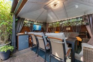 Überdachte Terrasse