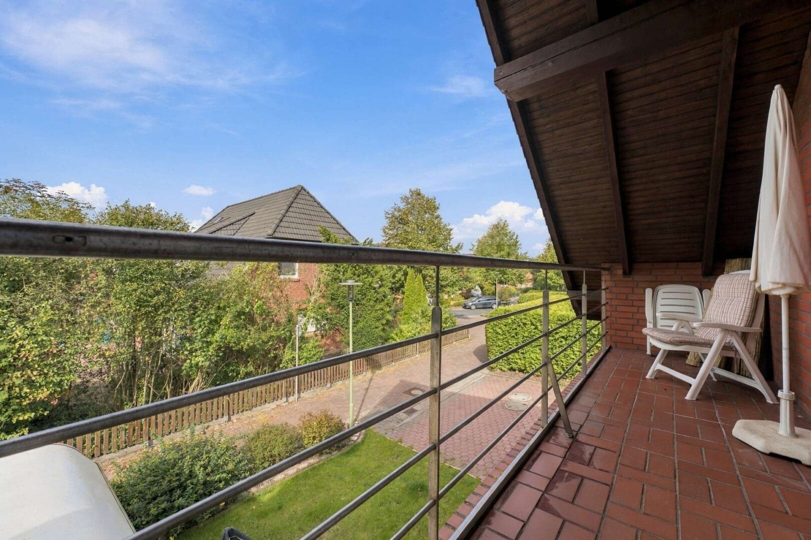 Überdachter Balkon